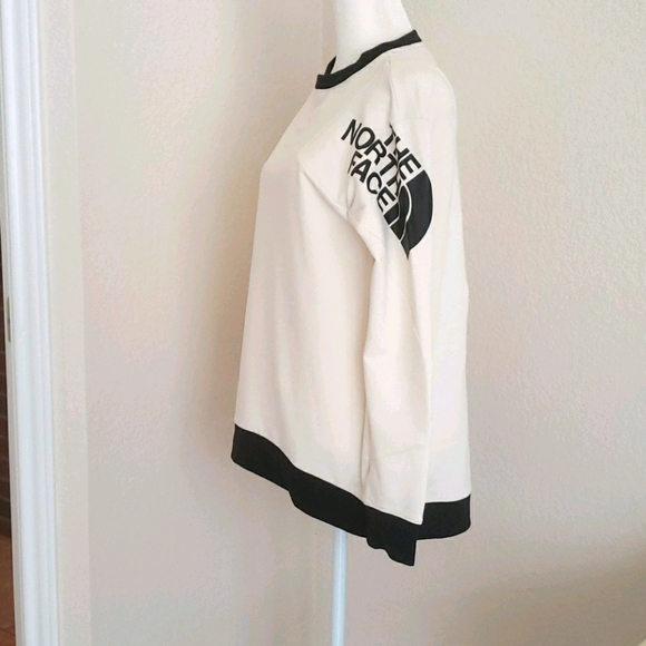North Face Small Sweatshirt - Picture 5 of 7